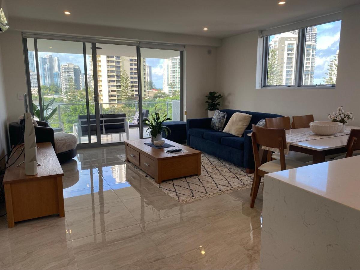 Serenity Surfers Paradise Διαμέρισμα Χρυσή Ακτή Εξωτερικό φωτογραφία